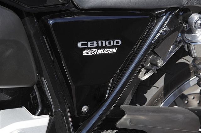 m1 m1 - [Test Ride Reviews]  &#8221;CB1100&#8221; The Sophisticated Black Model