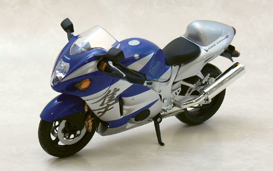 4905083079904 - Go Ahead &#038; Get Your Heartthrob Motorcycle!