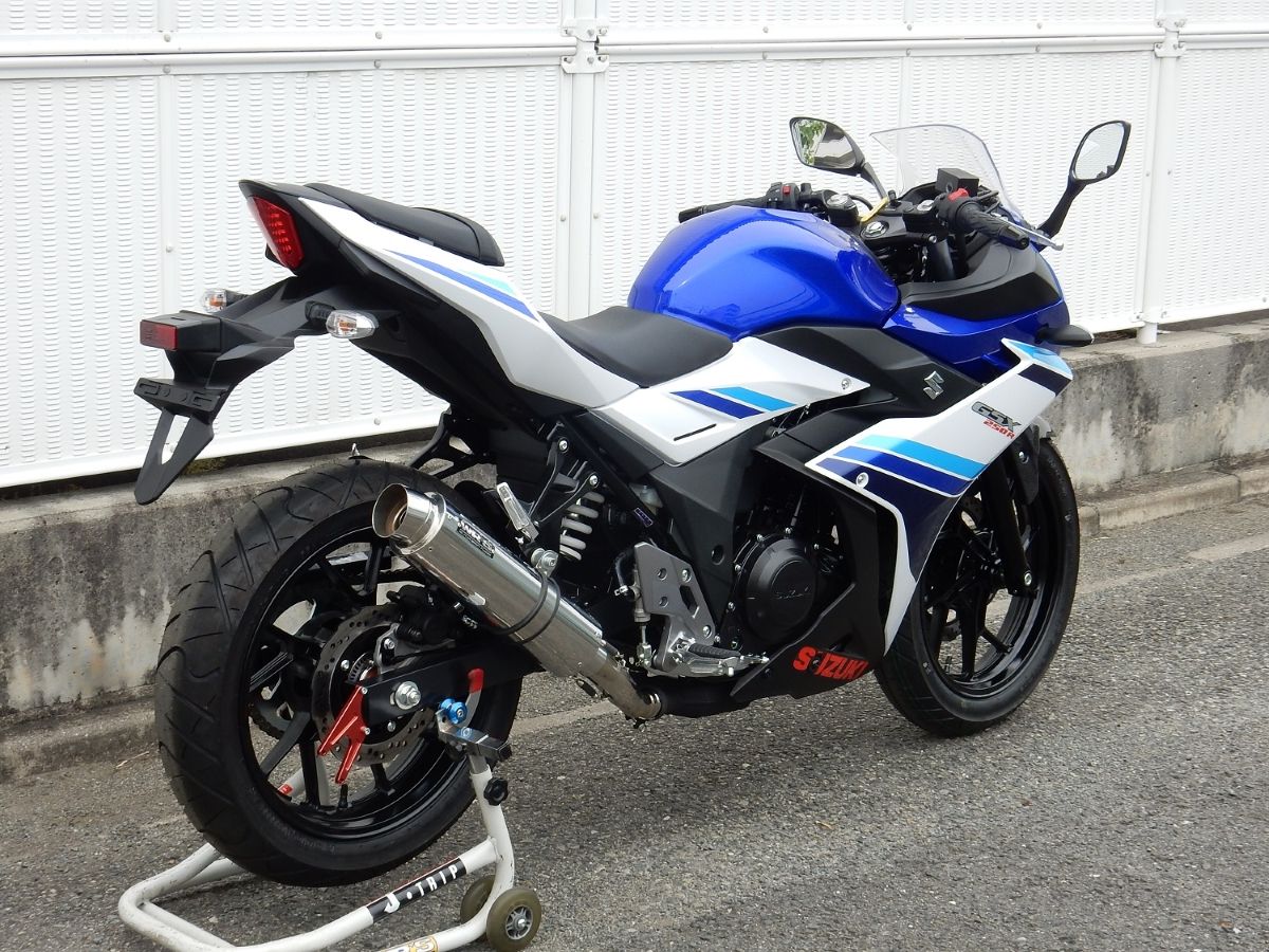 Webike Wr S ダブルアールズ リアエキゾースト スリップオンマフラー Gsx250r Bf32jm スリップオンマフラー 通販