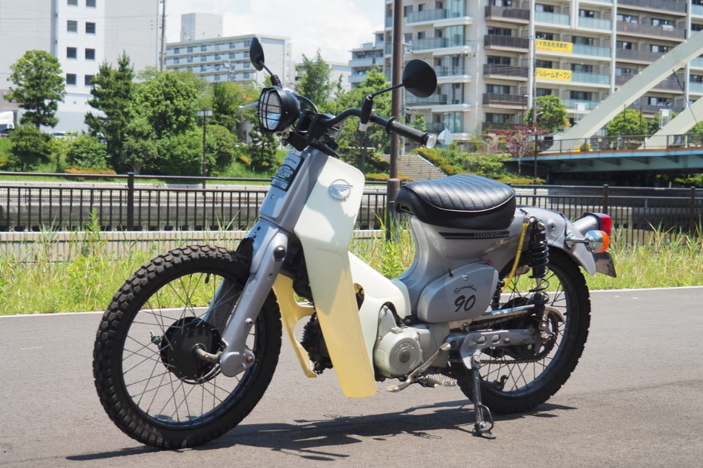 Webike World Walk ワールドウォーク バーハンドルキット レッグシールド有り用 スーパーカブ50 Wh 5a ハンドルポスト ハンドルライザー 通販