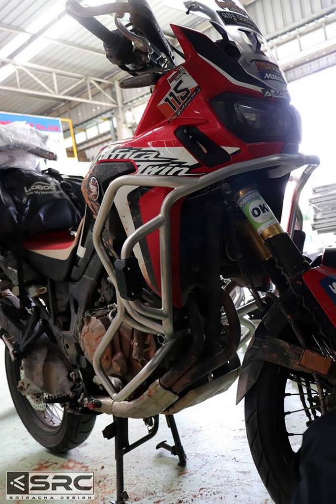 最安 Src エスアールシー クラッシュバー Crf1000l Africa Twin Adventure Sports 初売りセール