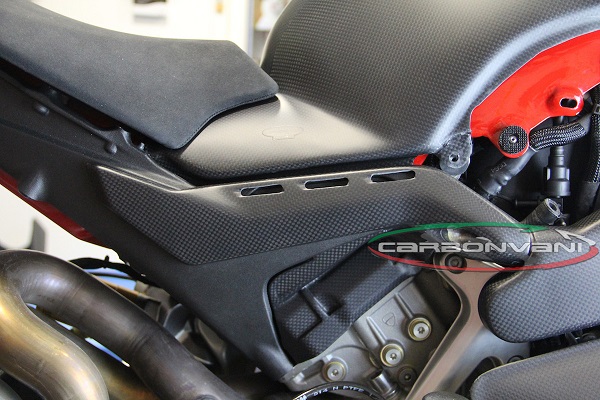 Webike | CARBONVANI カーボンバーニ シートアンダーパネル PANIGALE ...