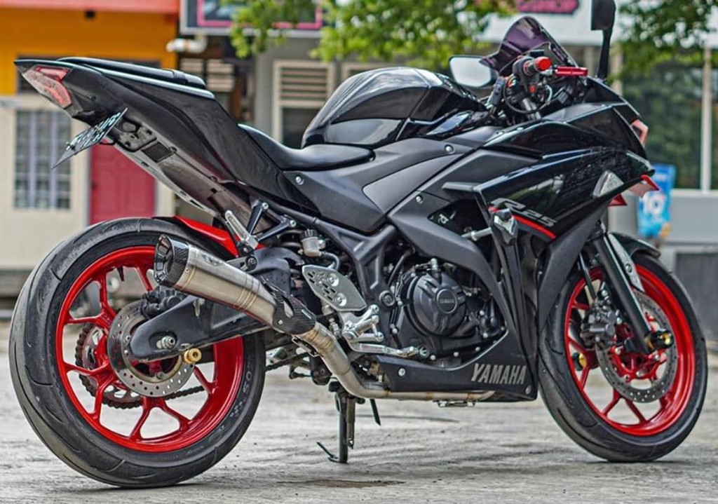 Webike R9 Exhaust アールナインエキゾースト H2 Ss フルエキゾースト Yzf R25 R1951 フルエキゾーストマフラー 通販