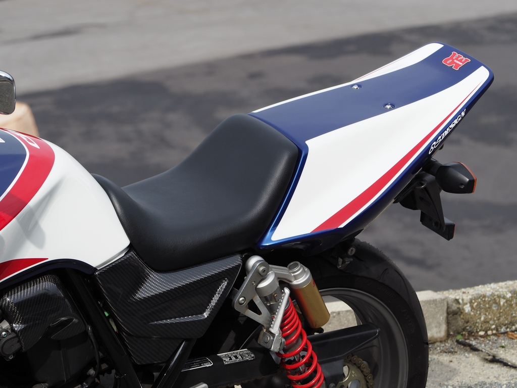 クーポン利用 CB400SF VTEC用 テールカウル 新品 - カウル、フェンダー