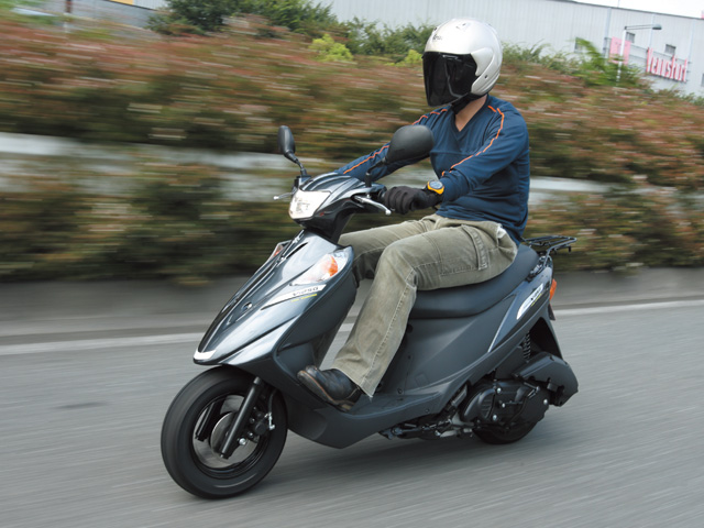 試乗インプレッション アドレスv125 さすが 通勤快速 ストリートでは一切不満なし ウェビック バイクニュース ページ 2