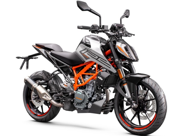 KTM 125DUKE 2021モデル!オプションプレゼント♪
