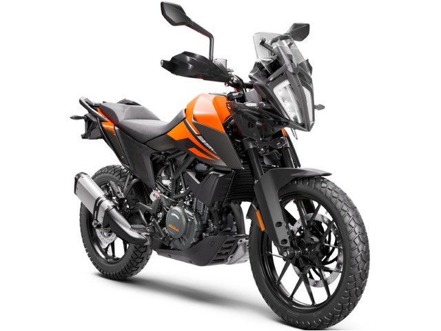 KTM 390 ADVENTURE 2021モデル!オプションプレゼント♪