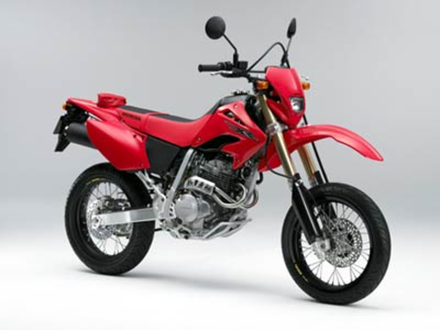 Md30 07年式 Xr250モタードの諸元 スペック情報 ウェビック