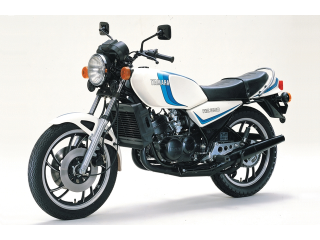 1981年式 Rz350の諸元 スペック情報 ウェビック