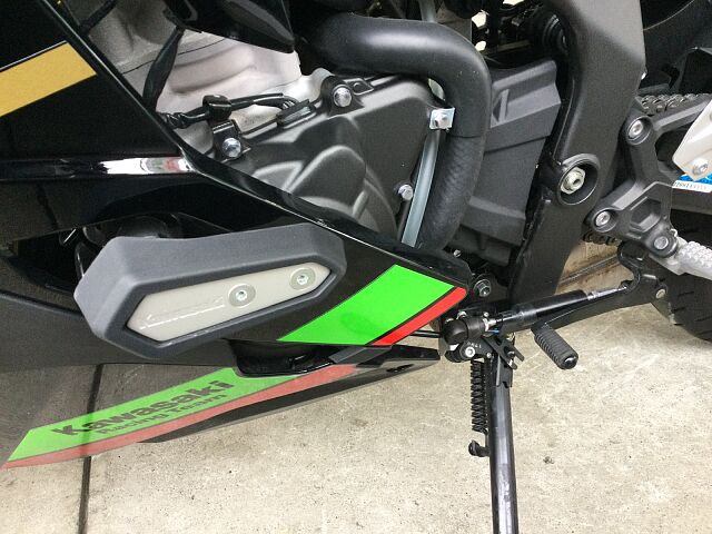 ZXR250(R)/カワサキ/KAWASAKI ZX-25R 人気のZX-25Rが入荷!走行距離は 