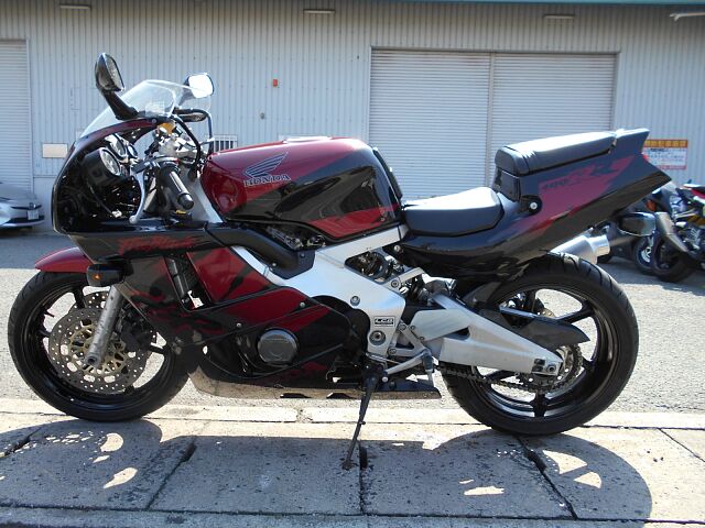 nc29 cbr400rr