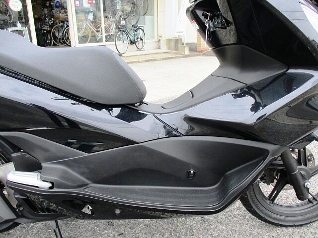 Pcx150 ホンダ Honda Pcx150 高速道路を走行できるpcx Kf18 Black 11 6km 15mod Zuttoride Market ずっとライドマーケット Pcx150 ホンダ Honda Pcx150 高速道路を走行できるpcx Kf18 Black 11 6km 15mod Zuttoride Market ずっとライドマーケット