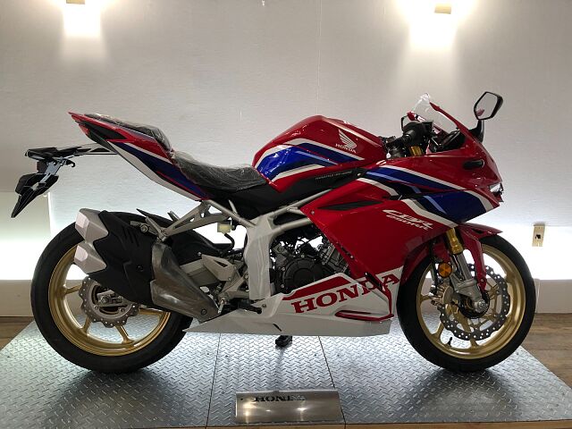 Cbr250rr 17 ホンダ 純正クイックシフタープレゼント の販売情報 株式会社 田中車輌販売 ウェビック バイク選び