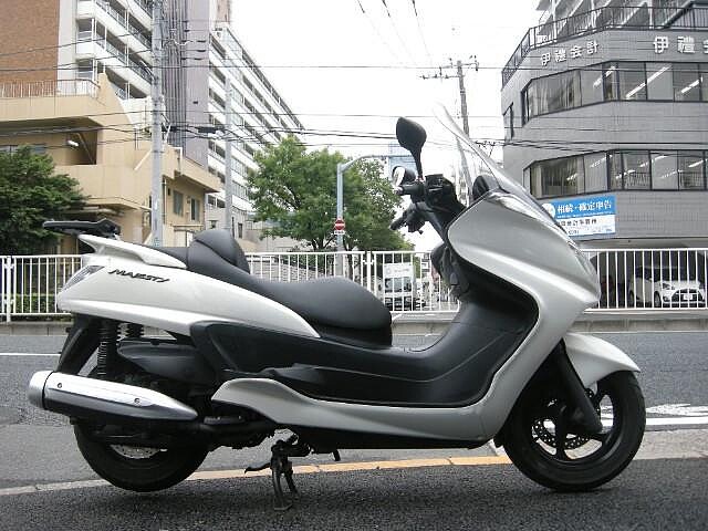 グランドマジェスティ 250 ヤマハの新車 中古バイクを探すなら ウェビック バイク選び