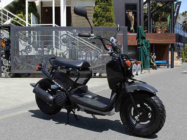 ズーマー ホンダ Zoomer Fiの販売情報 ユーメディア湘南バイクモール ウェビック バイク選び