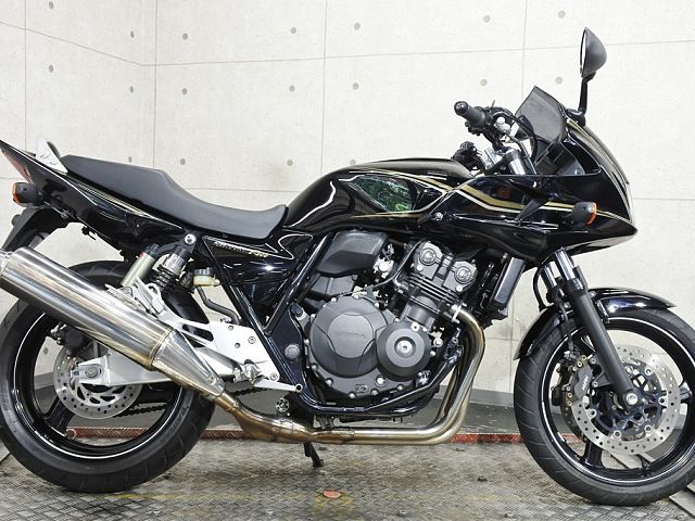 Cb400スーパーボルドール ホンダ ｃｂ４００ｓｕｐｅｒ ボルドール ｖｔｅｃ ｒｅｖｏ ２２８２２の販売情報 リバースオート 八王子店 ウェビック バイク選び