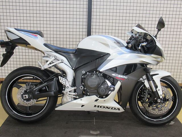 Cbr600rr ホンダの新車 中古バイクを探すなら ウェビック バイク選び