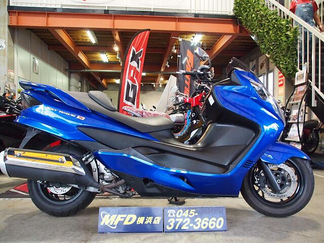 ビッグスクーター 中型バイク 400cc を探す 新車 中古バイク検索サイト ウェビック バイク選び