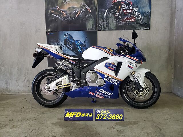 Cbr600rr 逆車 ホンダ Honda Cbr600rr 装備充実なpc37フルパワーモデル Zuttoride Market ずっとライドマーケット