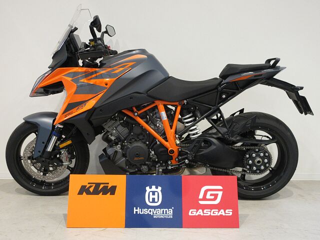 1290スーパーデュークGT/KTM 1290 SUPER DUKE GT 2022年モデル!ハイ