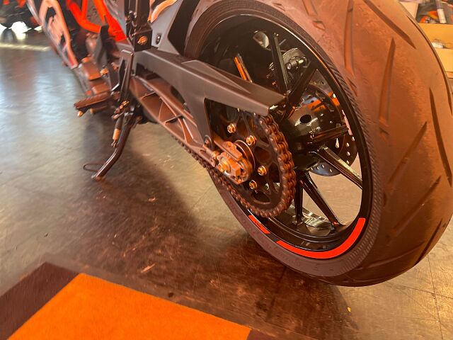 RC390/KTM RC390 国内入荷台数が少ない2021MODEL!低走行です ...