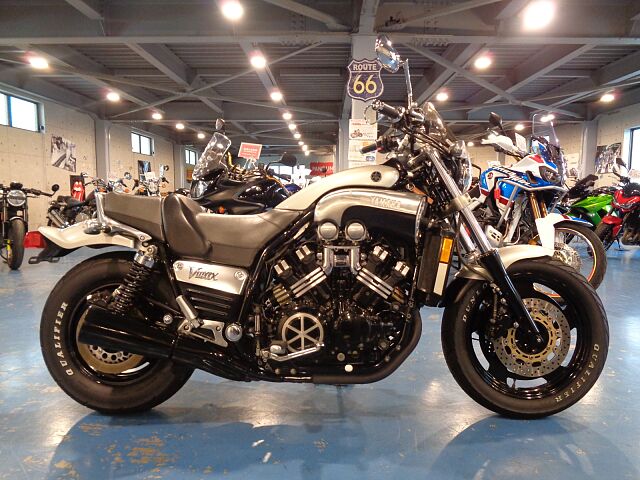 V Max 10 ヤマハの新車 中古バイクを探すなら ウェビック バイク選び