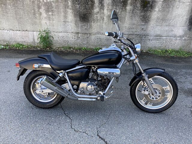 アメリカン クルーザー 原付 50cc を探す 新車 中古バイク検索サイト ウェビック バイク選び