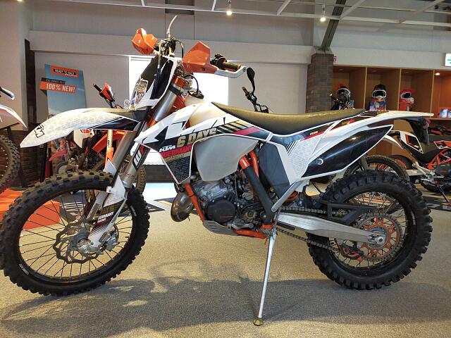 原付二種 125cc Ktmを中古バイクから探す ウェビック バイク選び