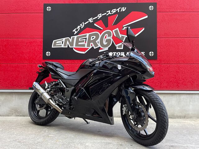 ☆Ninja250R☆激シブ！カスタム車☆快調！セル一発☆良音♪社外マフラー☆詳細画像多数掲載☆動画で車両説明しています☆ニンジャ250R -  オートバイ