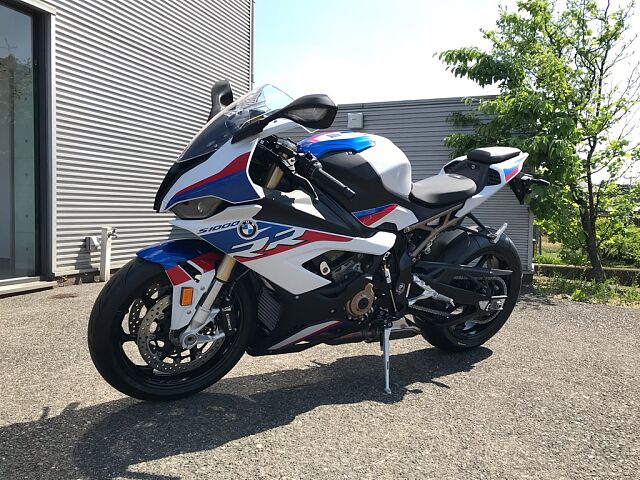 大型バイク 1000cc Bmwを新車 中古バイクから探す ウェビック バイク選び