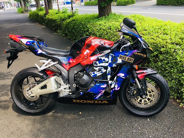 Cbr600rr ホンダの新車 中古バイクを探すなら ウェビック バイク選び