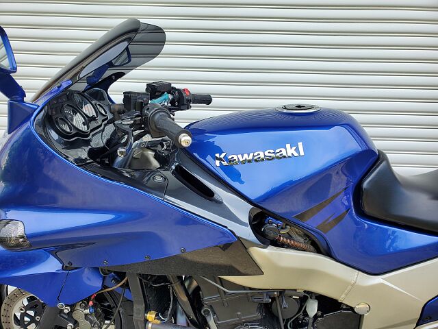 ZZR1100/ZX-11 まだまだ現役のZZR1100! | Zuttoride Market（ずっと 