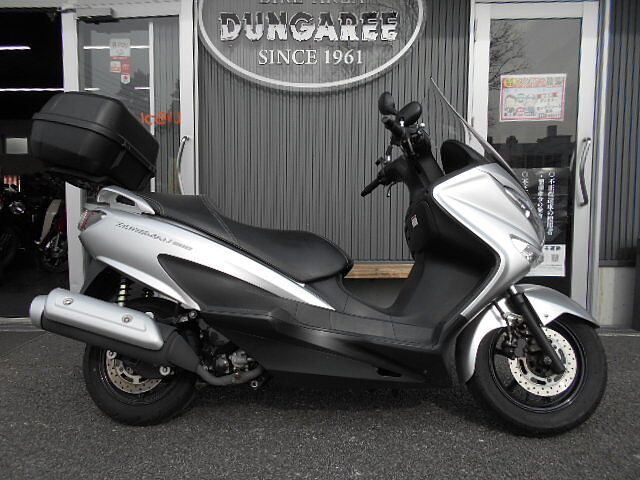 suzukiバーグマン200 初期型L4 リアボックス付
