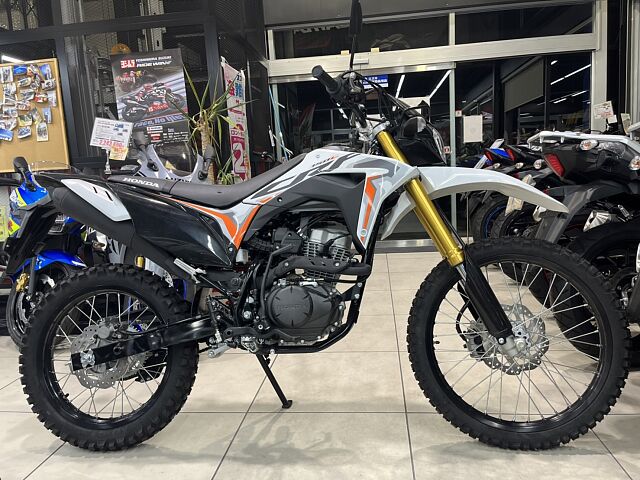 CRF150L 低走行 令和1年登録 ガレージ保管 ノーマルパーツ付