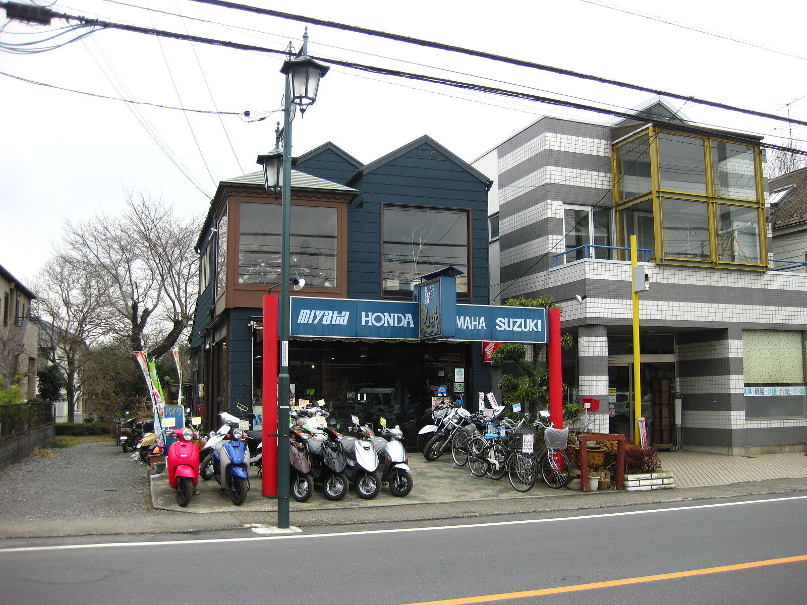 ｒｏａｄ ｓｔａｒｓ ｓｈｏｐ 尾花屋 のバイクショップ情報を見る ウェビック バイクショップnavi