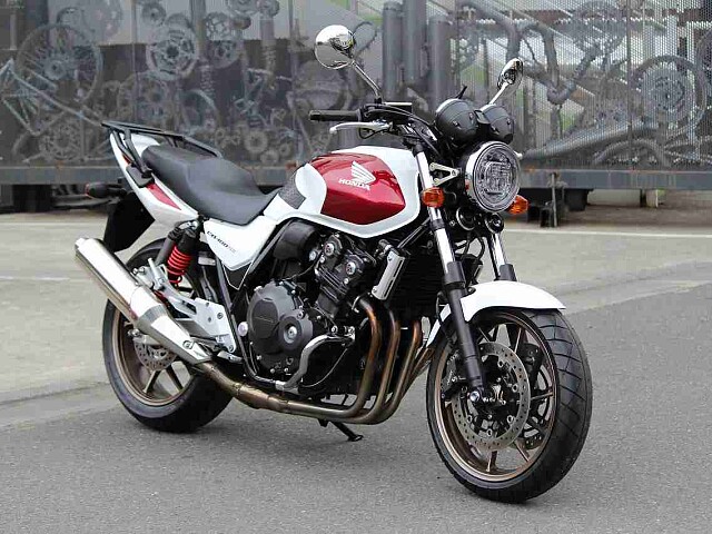 Honda cb400sf revo