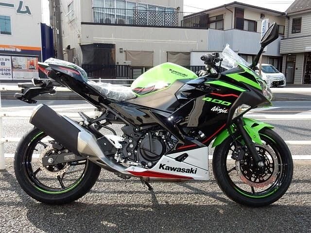 中型バイク 400cc カワサキを新車 中古バイクから探す ウェビック バイク選び