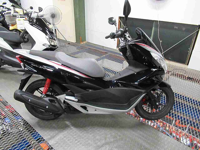 Pcx150 ホンダ Pcx150 ツートンの販売情報 ユーメディア相模原 ウェビック バイク選び