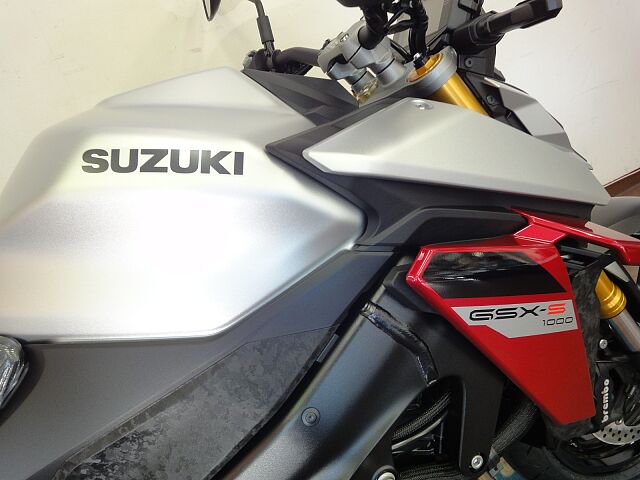 GSX-S1000GT/スズキ/SUZUKI GSX-S1000 倒立フォーク、ABS標準装備で安心かつキビキビとした走りが楽しめる大型バイクです |  Zuttoride Market（ずっとライドマーケット）