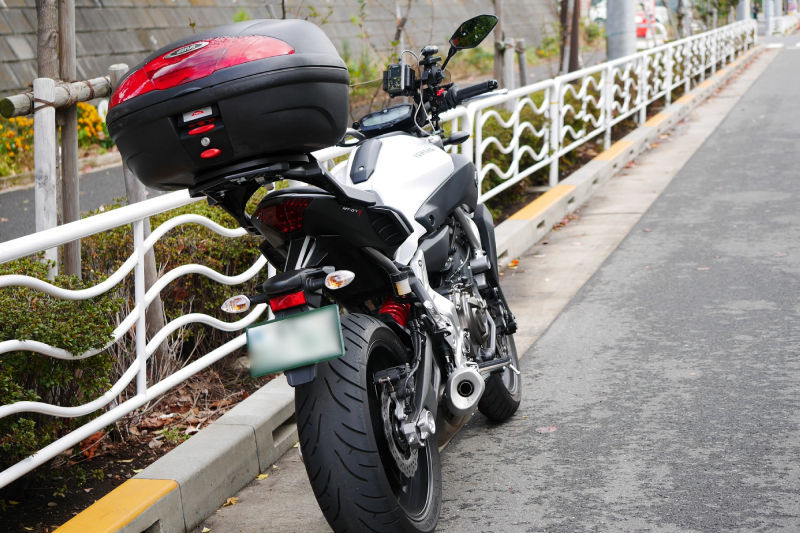 Yamaha Mt 07 Givi ジビ 補修部品 汎用ベース補修パーツを使った Kdbさんのバイク用品インプレッションです バイク用品レビュー 口コミ 適合情報 コスパや性能評価は ウェビック