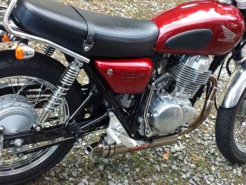 HONDA CB400SS WM:ダブルエム バックステップを使った、まる丸さんの