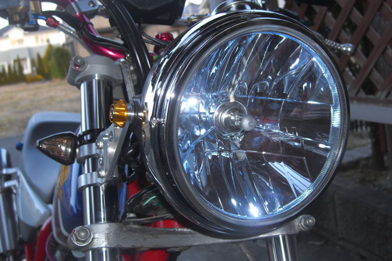 Honda Ftr223 Piaa ピア Ml21 マルチリフレクターヘッドライト ユニットを使った なおさんのバイク用品インプレッションです バイク用品レビュー 口コミ 適合情報 コスパや性能評価は ウェビック