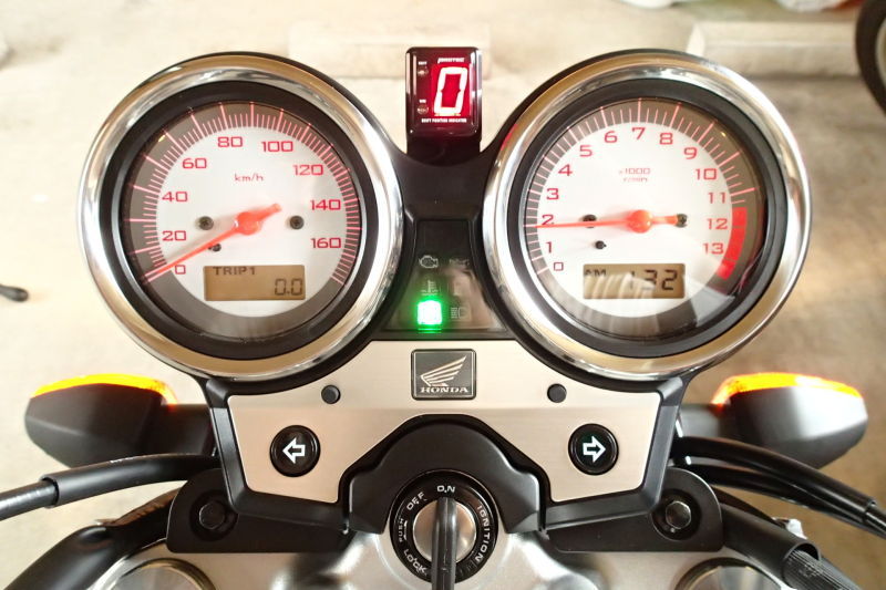 ホンダ Vtr250 メーター インジケーター関係 口コミ 動画インプレッション 1 バイクパーツ通販 Webike
