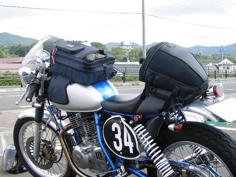 Tanax Motofizz タナックス モトフィズ シートカウルバッグを使った イリアンジャヤさんのバイク用品インプレッションです バイク 用品レビュー 口コミ 適合情報 コスパや性能評価は ウェビック