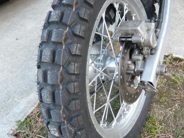 DUNLOP:ダンロップ K860 90⁄90-14 M⁄C 46P WT タイヤを使った、