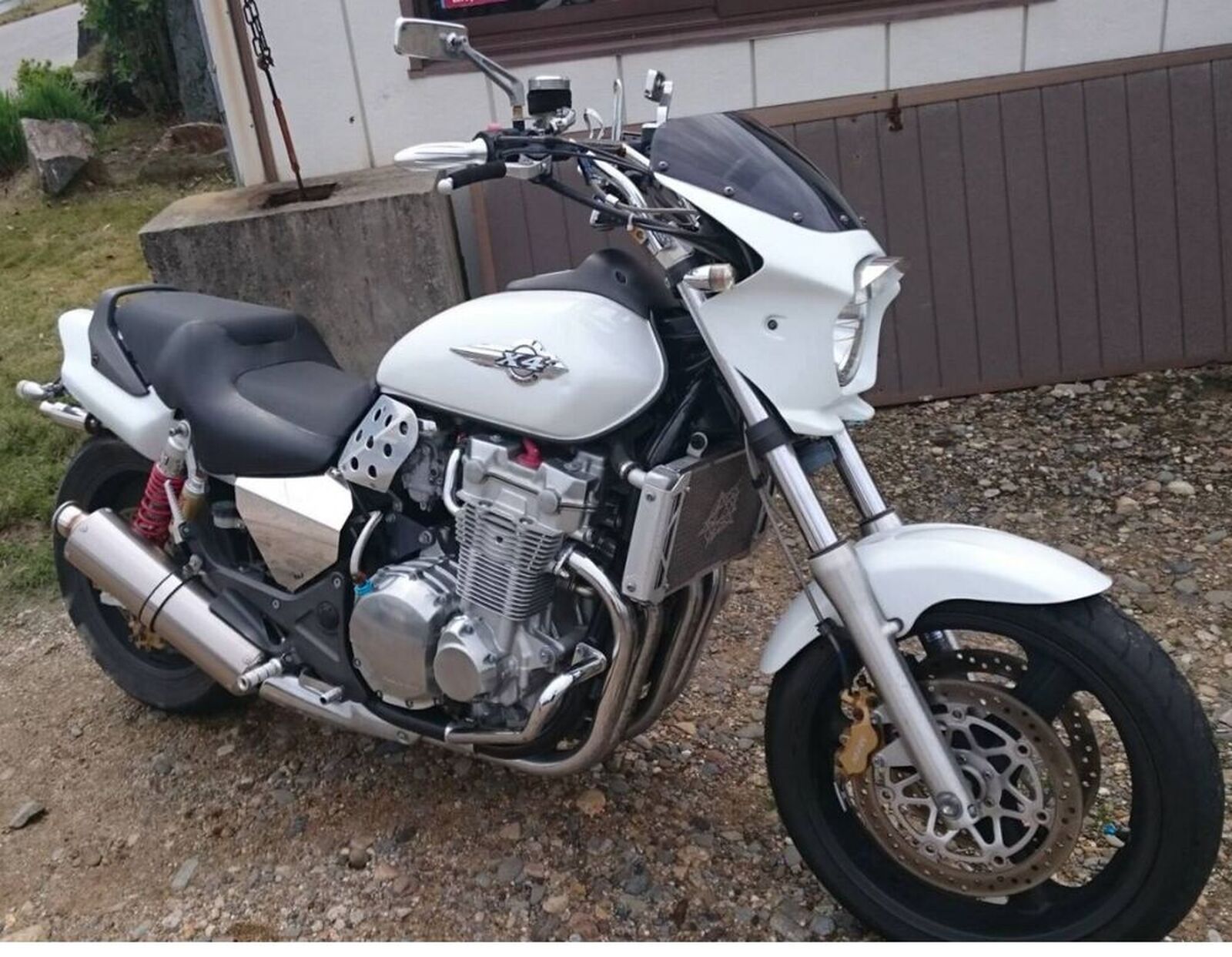 ムネヒロさんの愛車honda X4 1998年式 Myバイク ウェビックコミュニティ ムネヒロさんの愛車honda X4 1998年式 Myバイク ウェビックコミュニティ