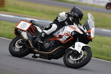 Ktm 1290 Super Adventure 愛車レビュー 評価 インプレ ウェビック