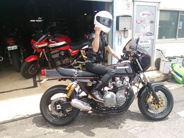 Z1 R Z1 Rii カワサキの新車 中古バイクを探すなら ウェビック バイク選び Z1 R Z1 Rii カワサキの新車 中古バイクを探すなら ウェビック バイク選び