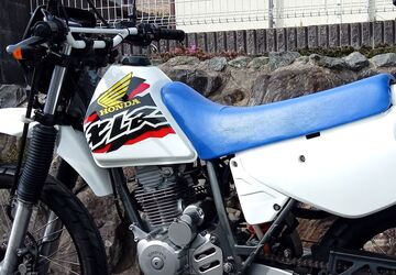 プレスライダーさんが所有するHONDA XLR125Rのメンテナンス＆セッティングノート | ウェビック