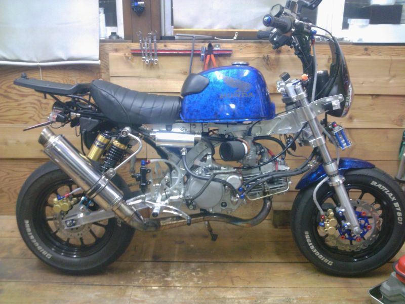 モンキー ホンダの新車 中古バイク一覧 ウェビック バイク選び